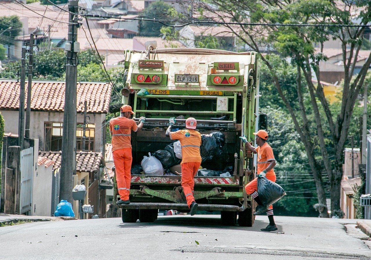 Bin Lorry Control System